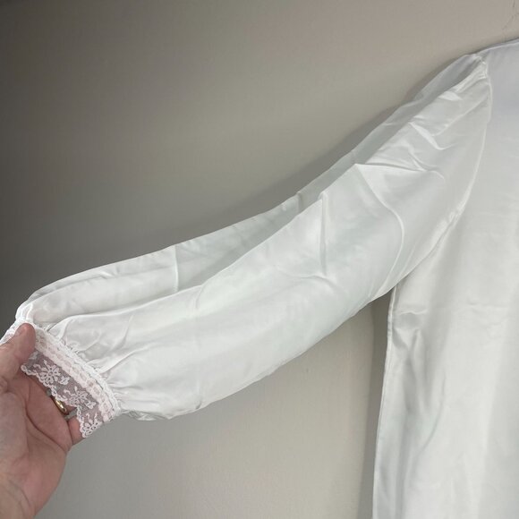 Barbizon Vintage Silky Satin Nightgown Large Floral Embroidered Lace Trim Dainty - Picture 6 of 14